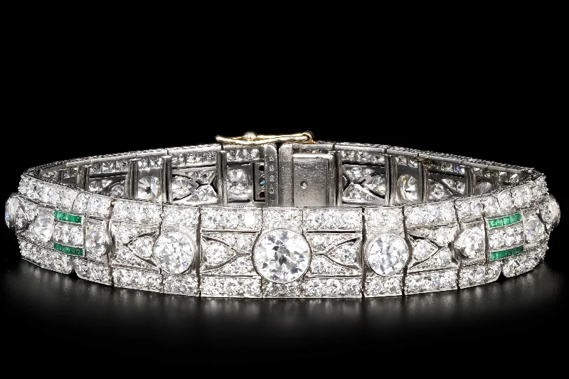 Art Deco Platinum 20 Carat Old European Cut Diamonds Natural Emeralds Bracelet